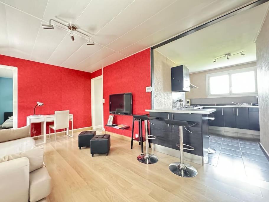 Appartement F2 Proche Axes Principaux - Claude Guichard Clermont-Ferrand Exteriör bild
