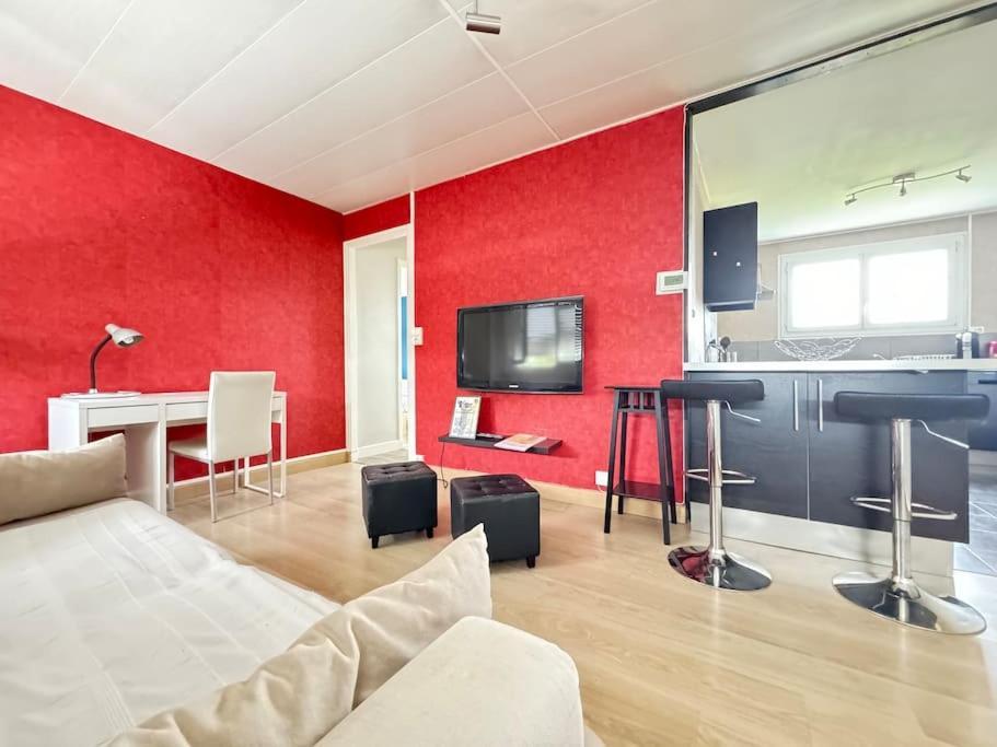 Appartement F2 Proche Axes Principaux - Claude Guichard Clermont-Ferrand Exteriör bild